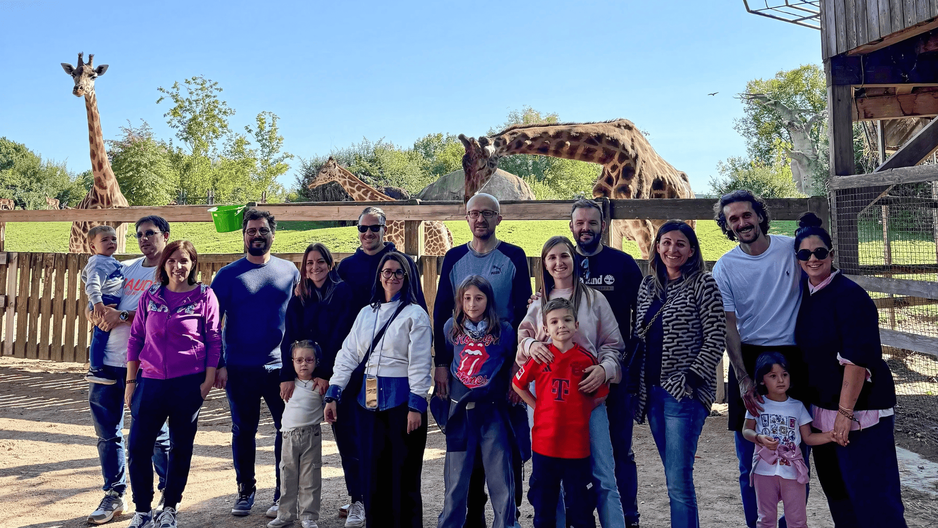 families of Promos, at the zoo